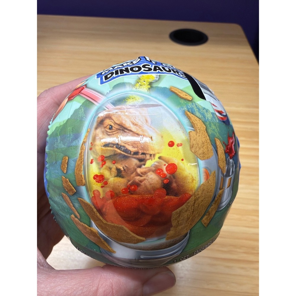 MGA Miniverse Make It Mini Dinosaurs Jurassic World Ball NIB - Picture 4 of 5